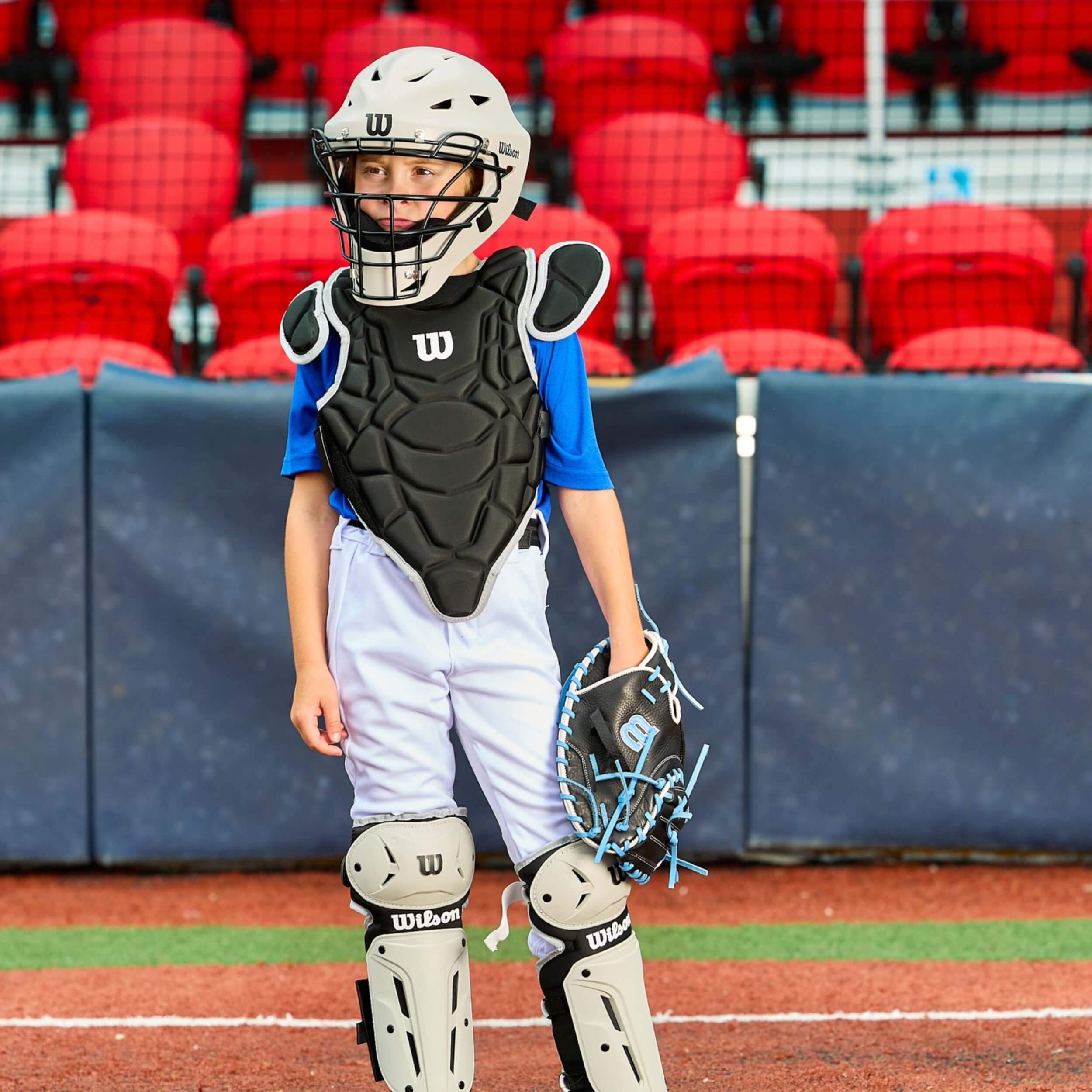 Wilson EZ Gear 2.0 Youth Baseball Catcher's Gear Set